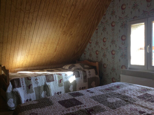 chambre2-bellamy-viscos-HautesPyrenees