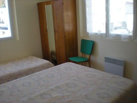 chambre2-cazenavepibeste-argelesgazost-HautesPyrenees