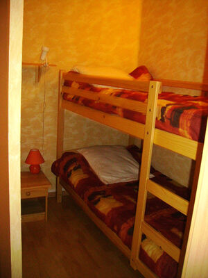 chambre2-estang-argelesgazost-HautesPyrenees.jpg