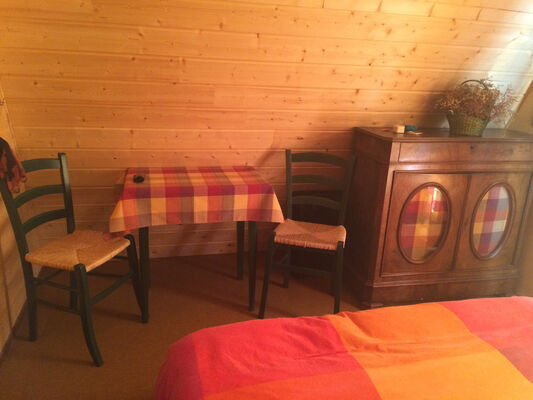 chambre2-faure-beaucens-HautesPyrenees