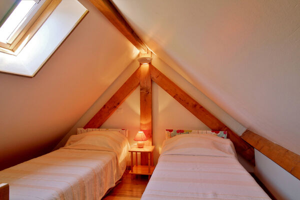 chambre2-lamunia-saligos-HautesPyrenees