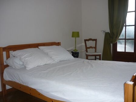 chambre2-orceau-ayzacost-HautesPyrenees