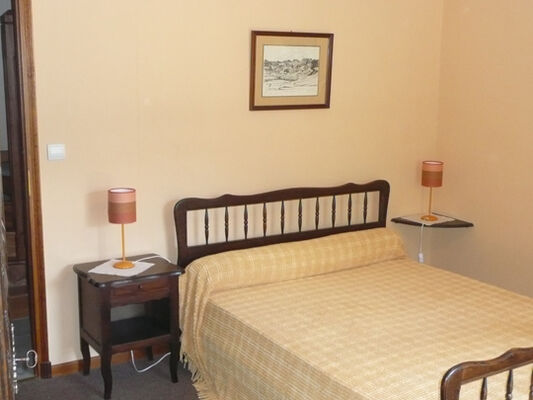 chambre2-prisse-esquiezesere-HautesPyrenees
