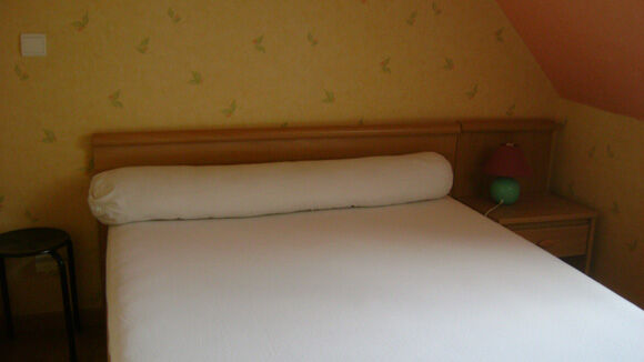 chambre3-trescazes-sazos-HautesPyrenees