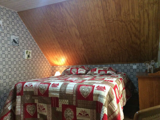 chambre3-bellamy-viscos-HautesPyrenees