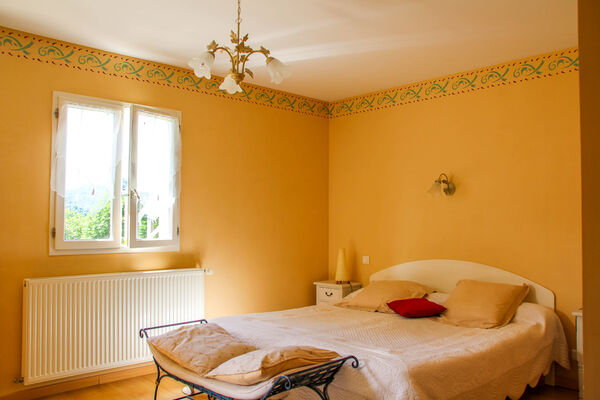 chambre3-leberierot-ouzous-HautesPyrenees