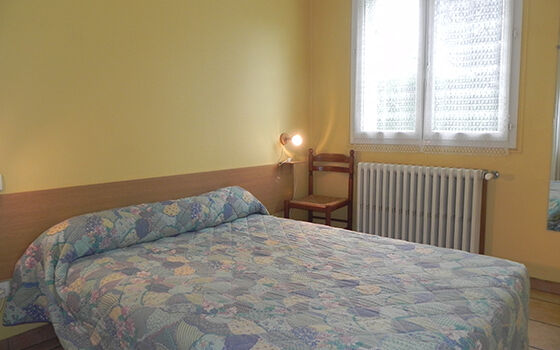chambre3-llodra-argelesgazost-HautesPyrenees