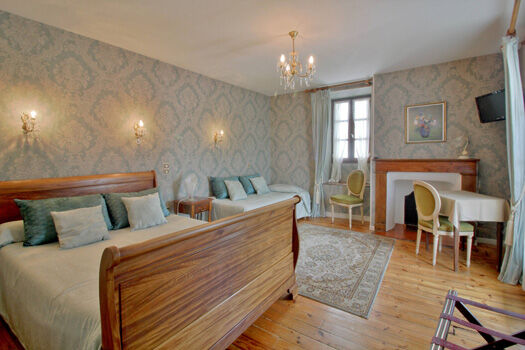 chambre4-dolwin-argelesgazost-HautesPyrenees