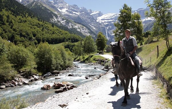 CLUB EQUESTRE VIGNEMALE