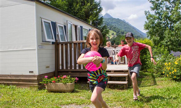 enfants-pyrenevasion-sazos-HautesPyrenees