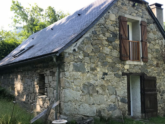 exterieur4-perrotel-sereenlavedan-HautesPyrenees