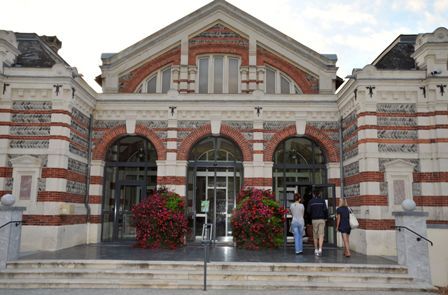 exterieur-thermes-argelesgazost-HautesPyrenees