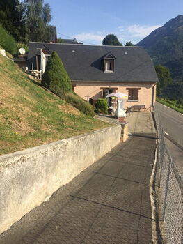 exterieur-trescazes-sazos-HautesPyrenees