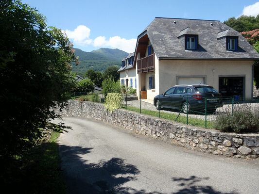 exterieur2-crequy-ouzous-HautesPyrenees