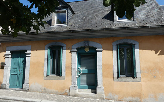 facade-laran-argelesgazost-HautesPyrenees