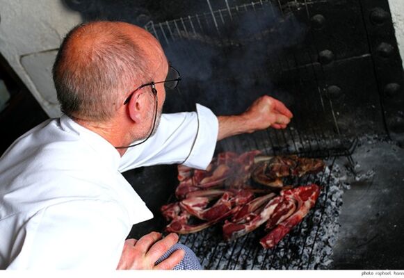 hotel_resto_la_breche_de_roland (0)