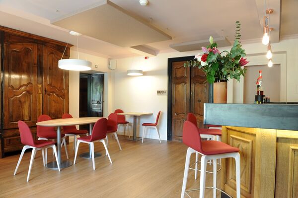 hotel_resto_la_breche_de_roland (2)