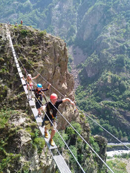 passerelle-pavillondessensations-agosvidalos-HautesPyrenees