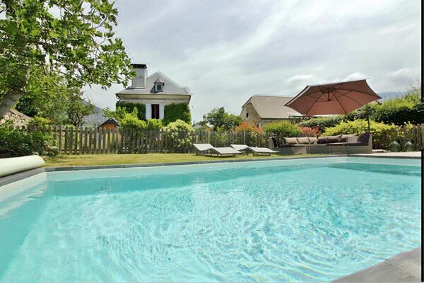 piscine-Cabar-ayzacost-HautesPyrenees