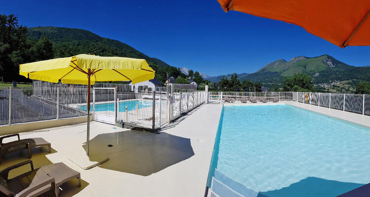 piscine-campingdulac-arcizansavant-HautesPyrenees