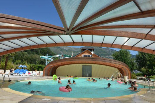 piscinecouverte-3vallees-argelesgazost-HautesPyrenees