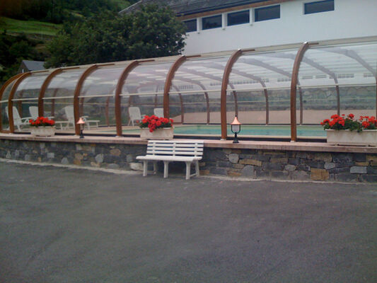 piscinecouverte-lebastan-esterre-HautesPyrenees