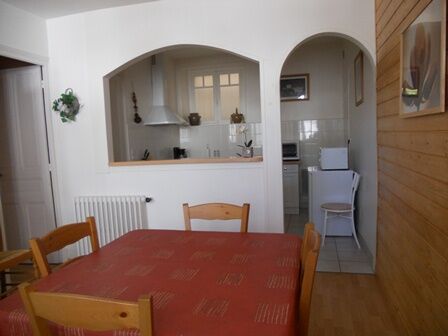 repas3-gueguenespietrdc-argelesagazost-HautesPyrenees