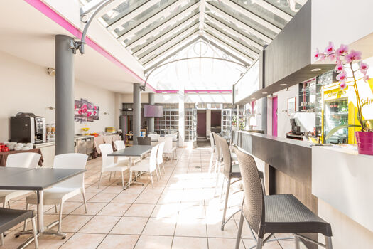 sallerestauration-lescimes-argelesgazost-HautesPyrenees