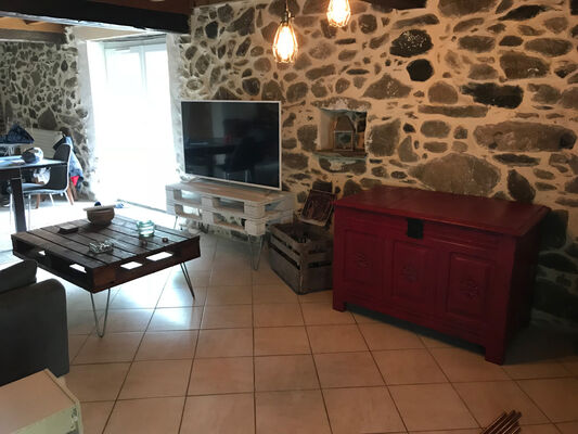 salon1-perrotel-sereenlavedan-HautesPyrenees