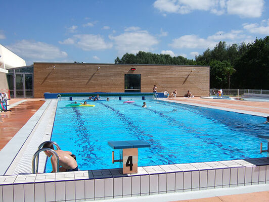 LOI_piscine-jardin-aquatique_Evron1