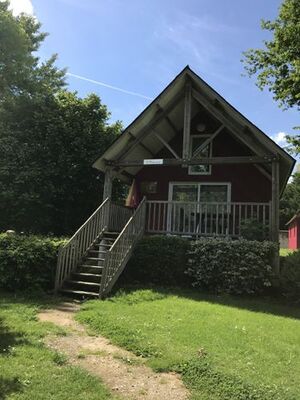 chalet n°5 le Rouge-George Camping du Bac Ménil