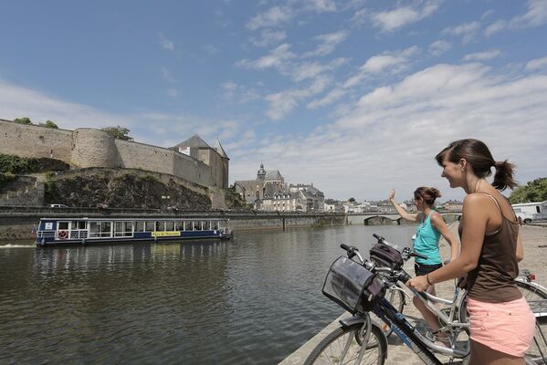 croisieresfluviales-mayenne-53-asc-3