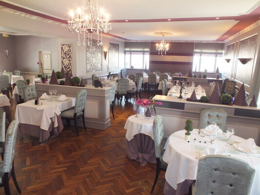 hotelrestaurantcroixcouverte-mayenne-53-hot-1