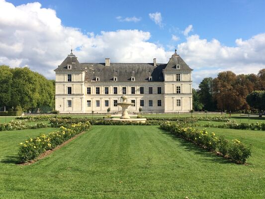 Château d'Ancy le Franc, parterre Ouest
