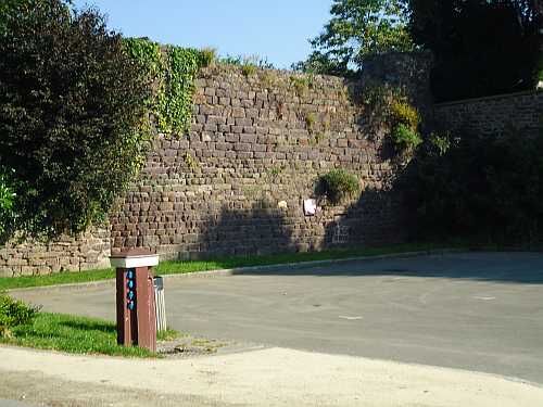 Aire de camping-car de Montfort-sur-Meu