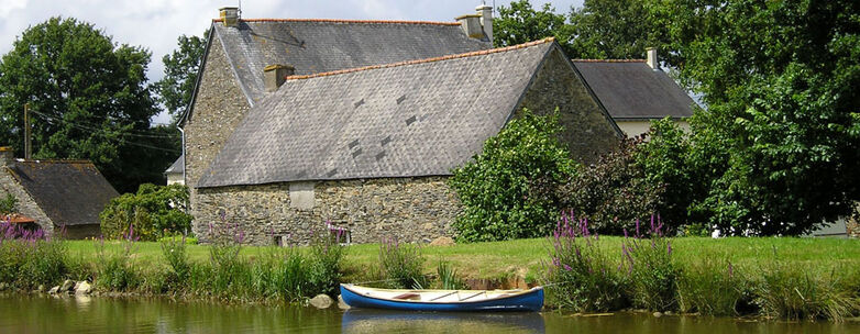 Berges de Launay canal