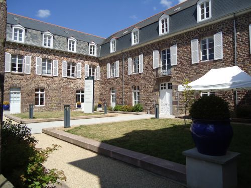 Hôtel Montfort Communauté