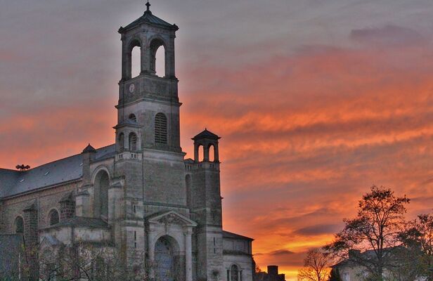 Eglise-de-Montfort
