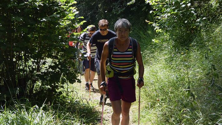 marche-nordique-rando-bien-etre-guides-ariege-pyrenees