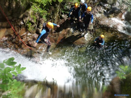 Canyoning