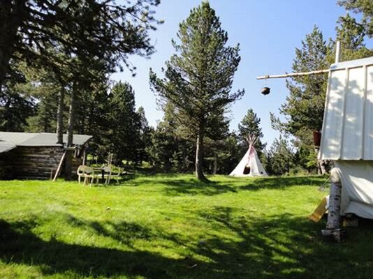 Angaka Village de tipis