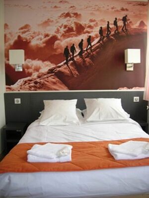 hôtel la grande cordée à ax les thermes - chambre