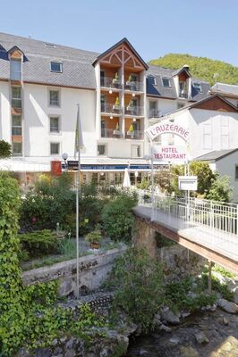 hotel l'auzeraie à ax les thermes