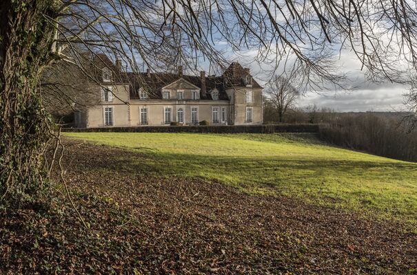Chateau-du-Fey-1