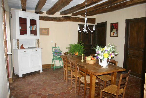 Salle à manger à disposition