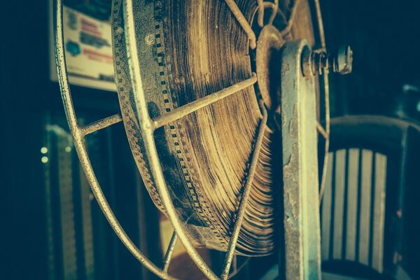 analogue-2974647-1280-147622