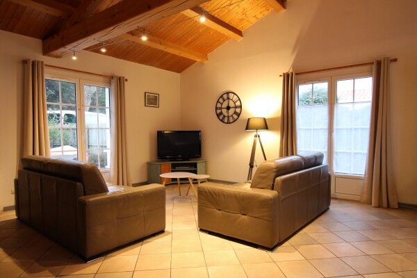 salon-canapes-tv-132665