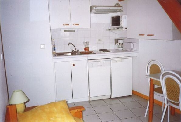 studio-c-1744