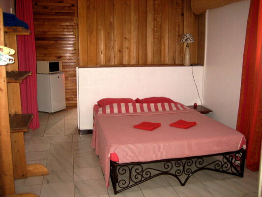 Studio - Amarina