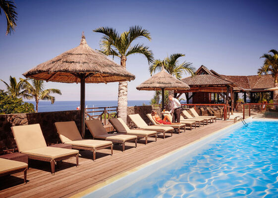 Iloha Seaview Hotel